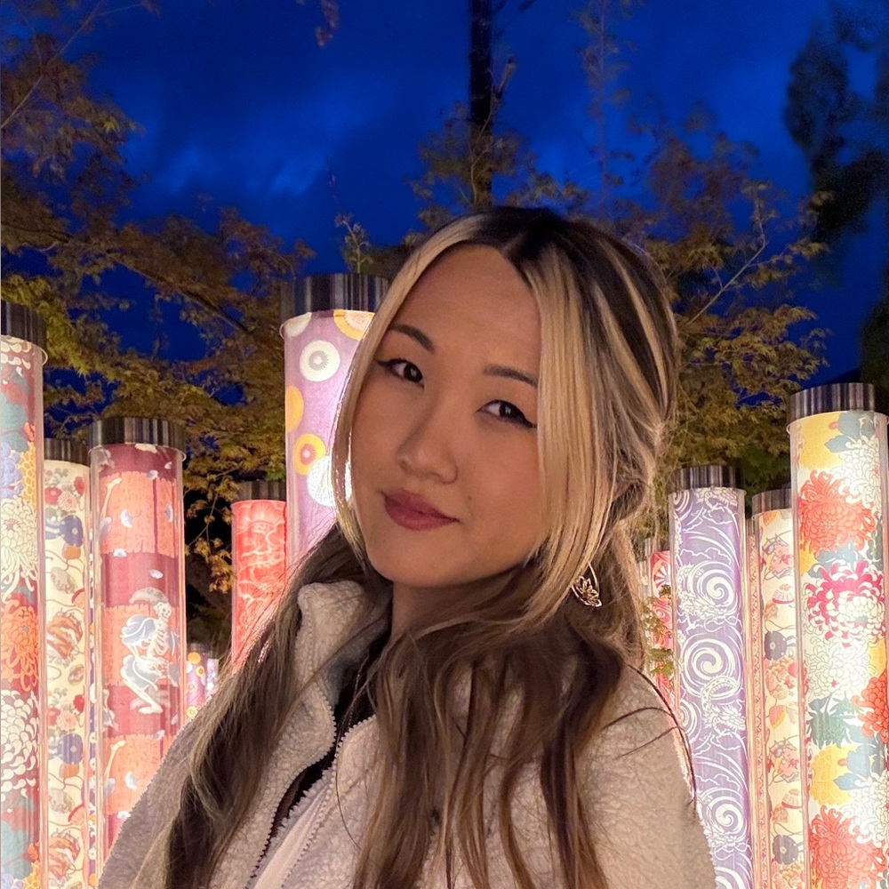 Meet your Posher, Lily